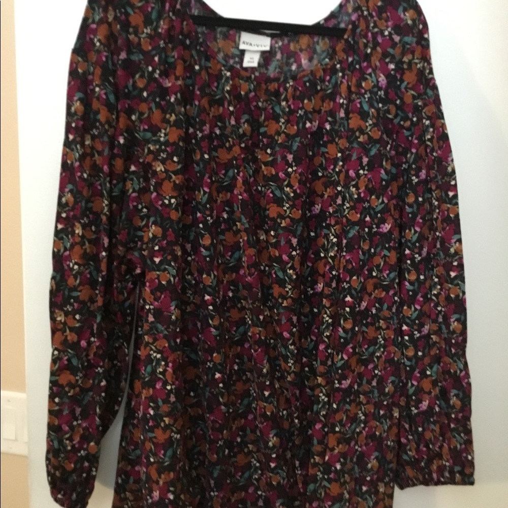 Great blouse for casual or office